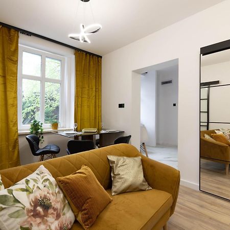 Klimatyczny Apartament Wroclawska Διαμέρισμα Μπίτομ Εξωτερικό φωτογραφία